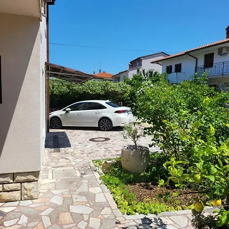 Apartment Bojan Izola
